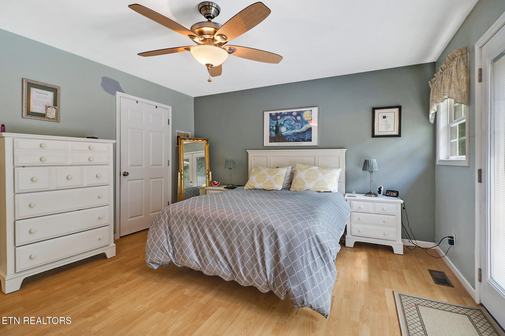 21 Knights Way Property Photo 23