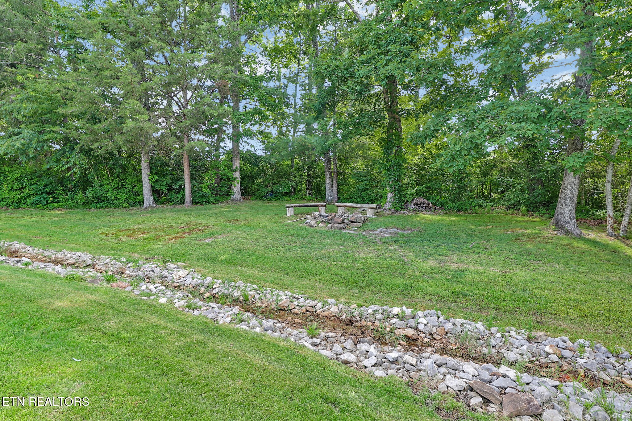 21 Knights Way Property Photo 36