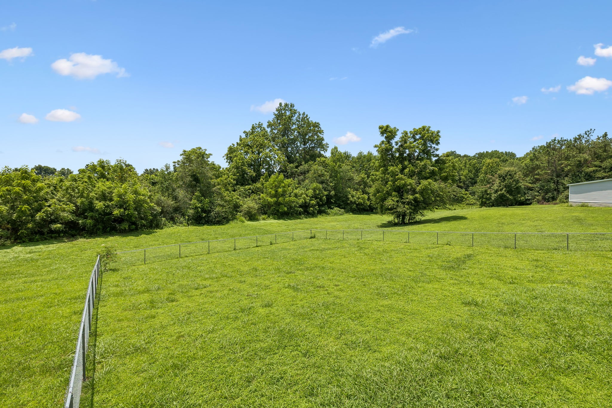 174 Mavis Dr Property Photo 43
