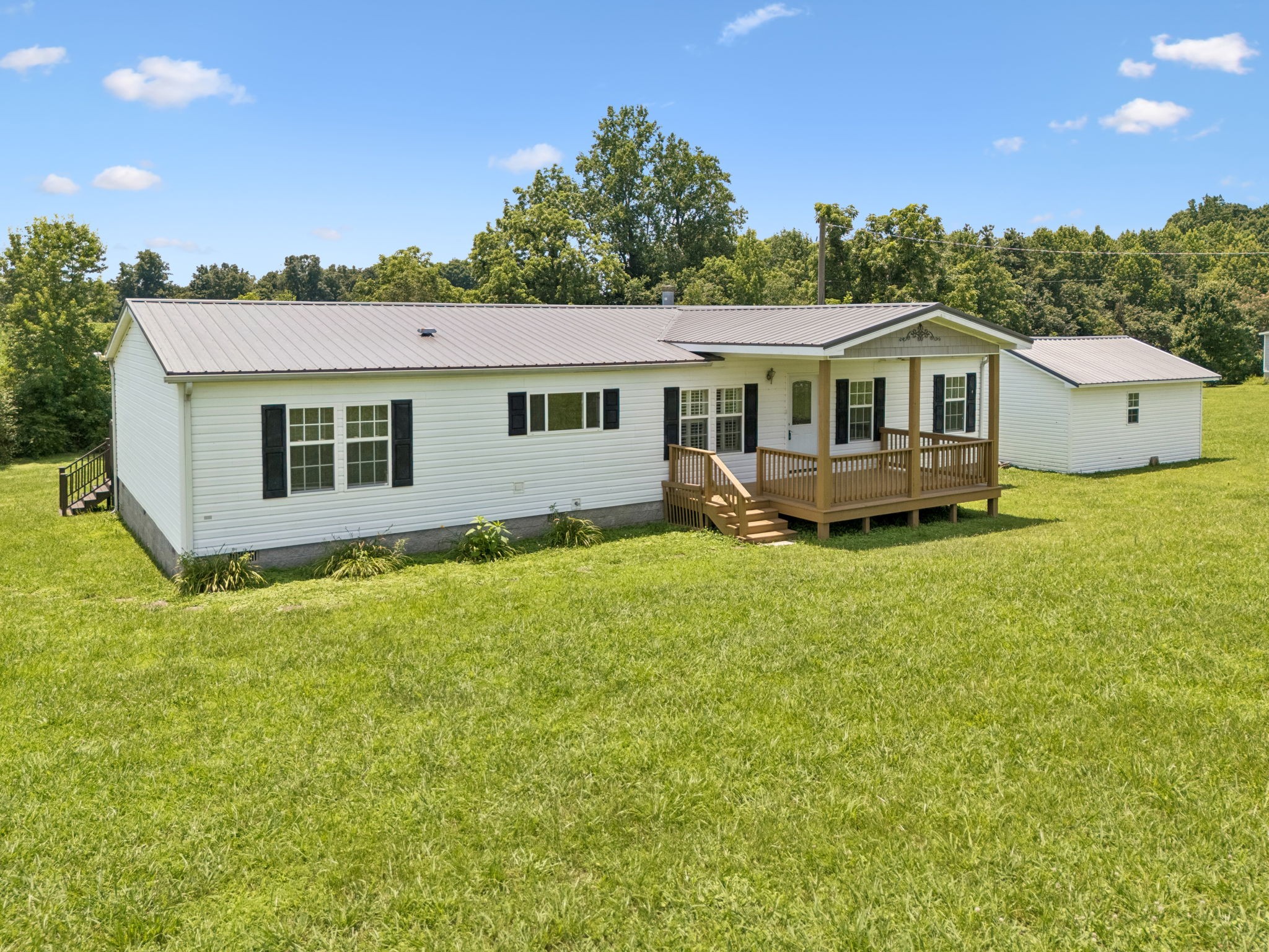 174 Mavis Dr Property Photo 56
