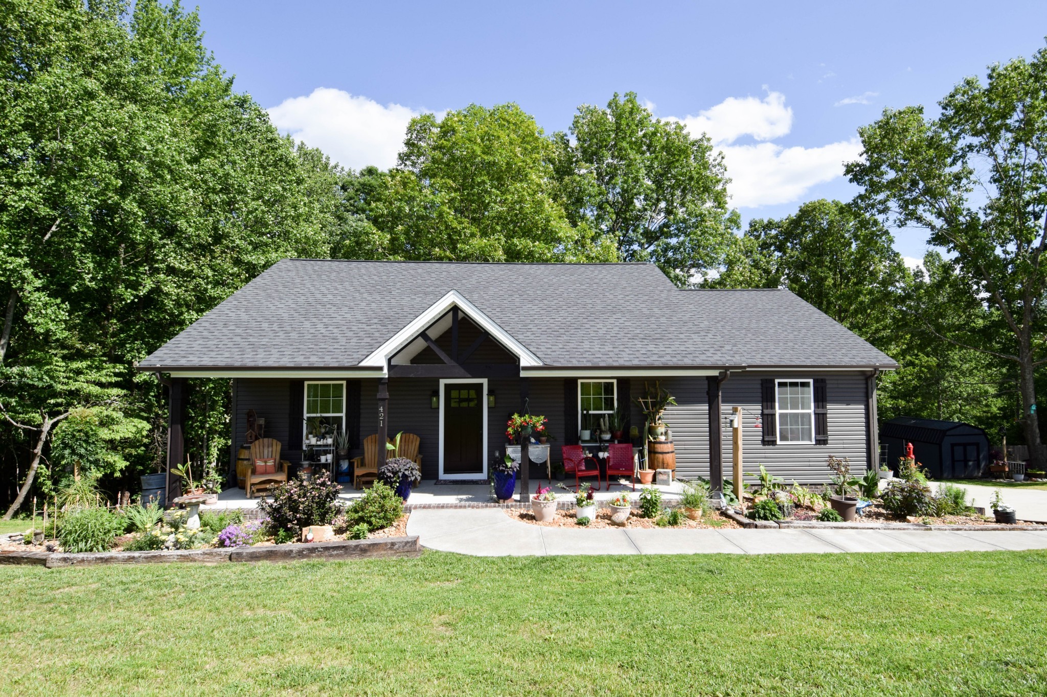 421 Marlin Ln