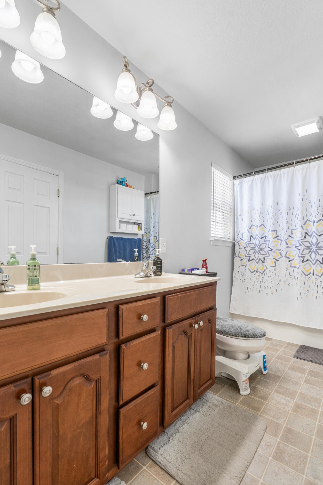 135 Timberdale Trail, Se Property Photo 16
