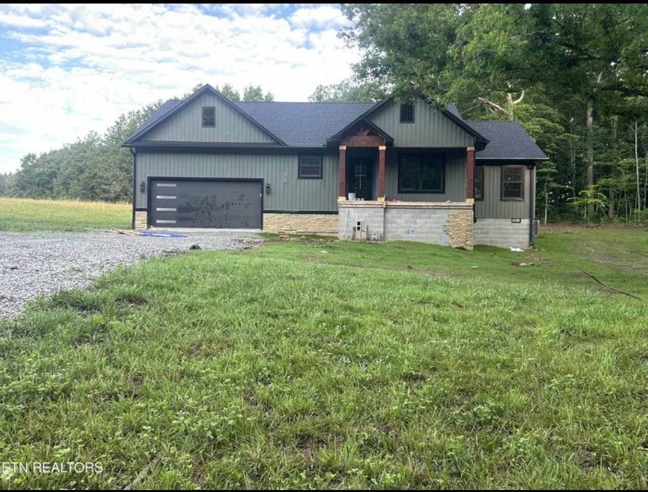 228 Georgee Rd Property Photo 1