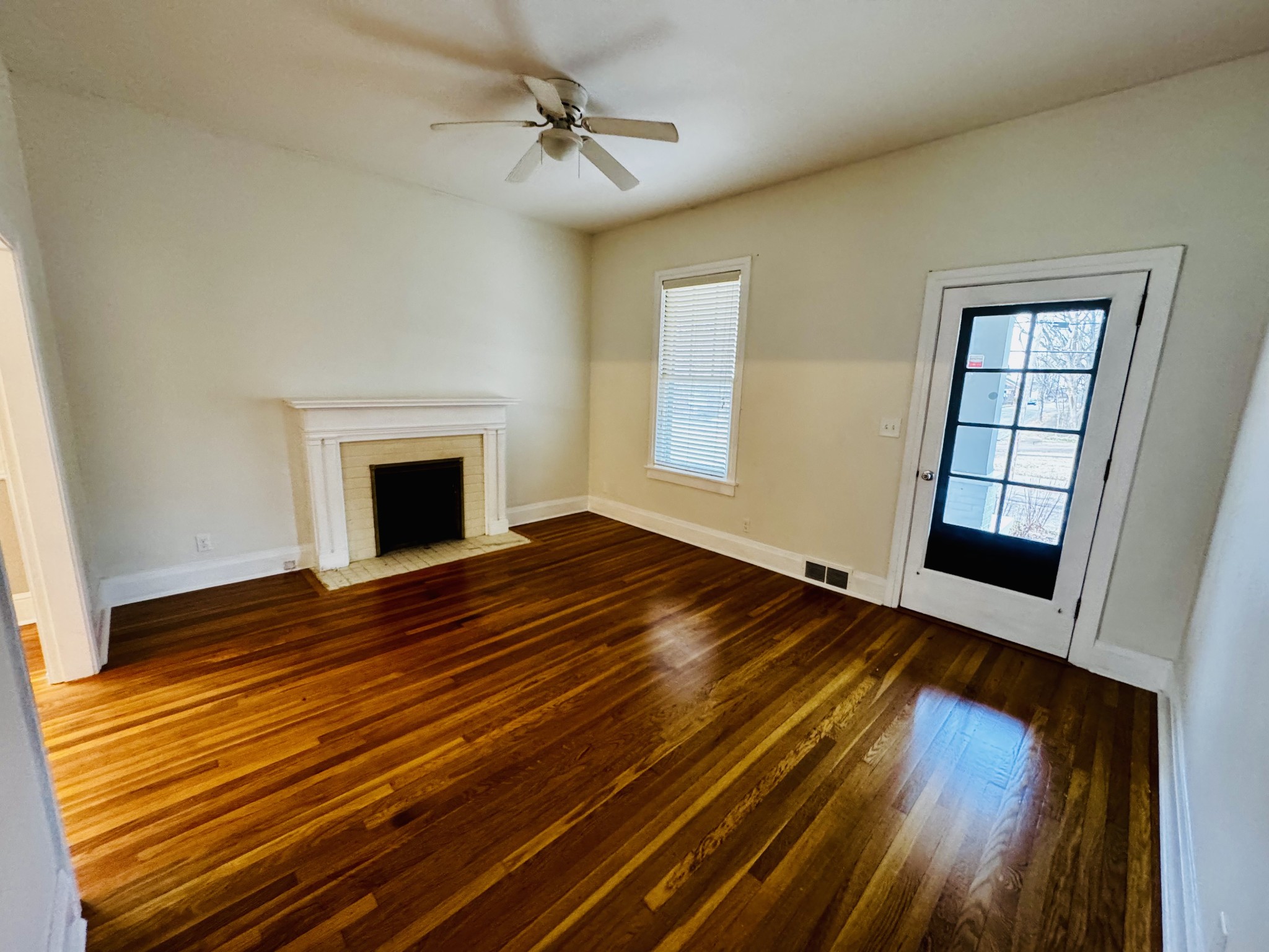 321 Walnut St Property Photo 13