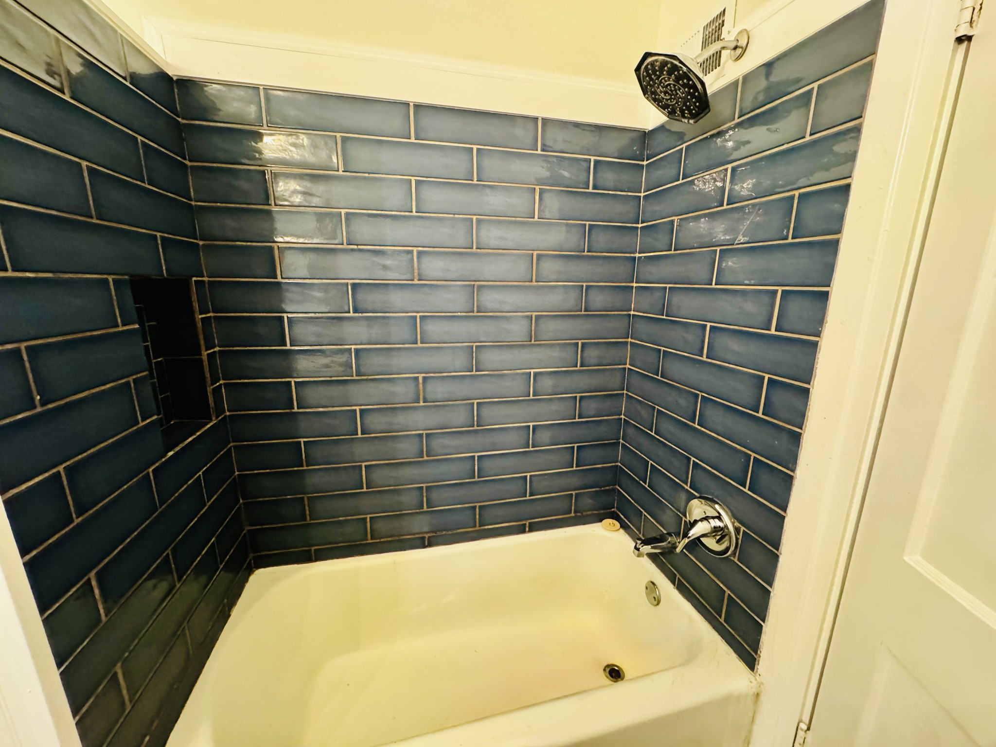321 Walnut St Property Photo 17