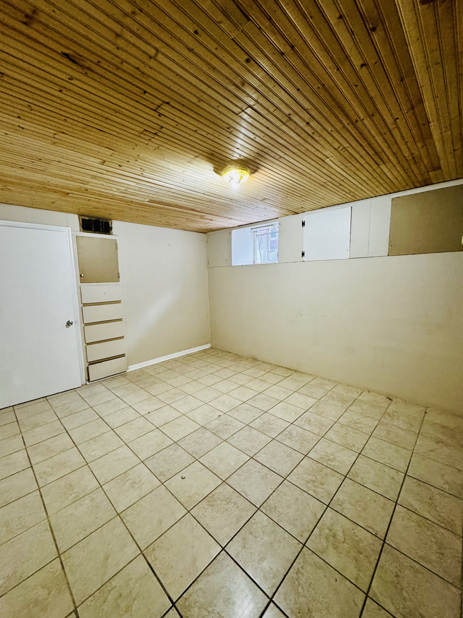 321 Walnut St Property Photo 23