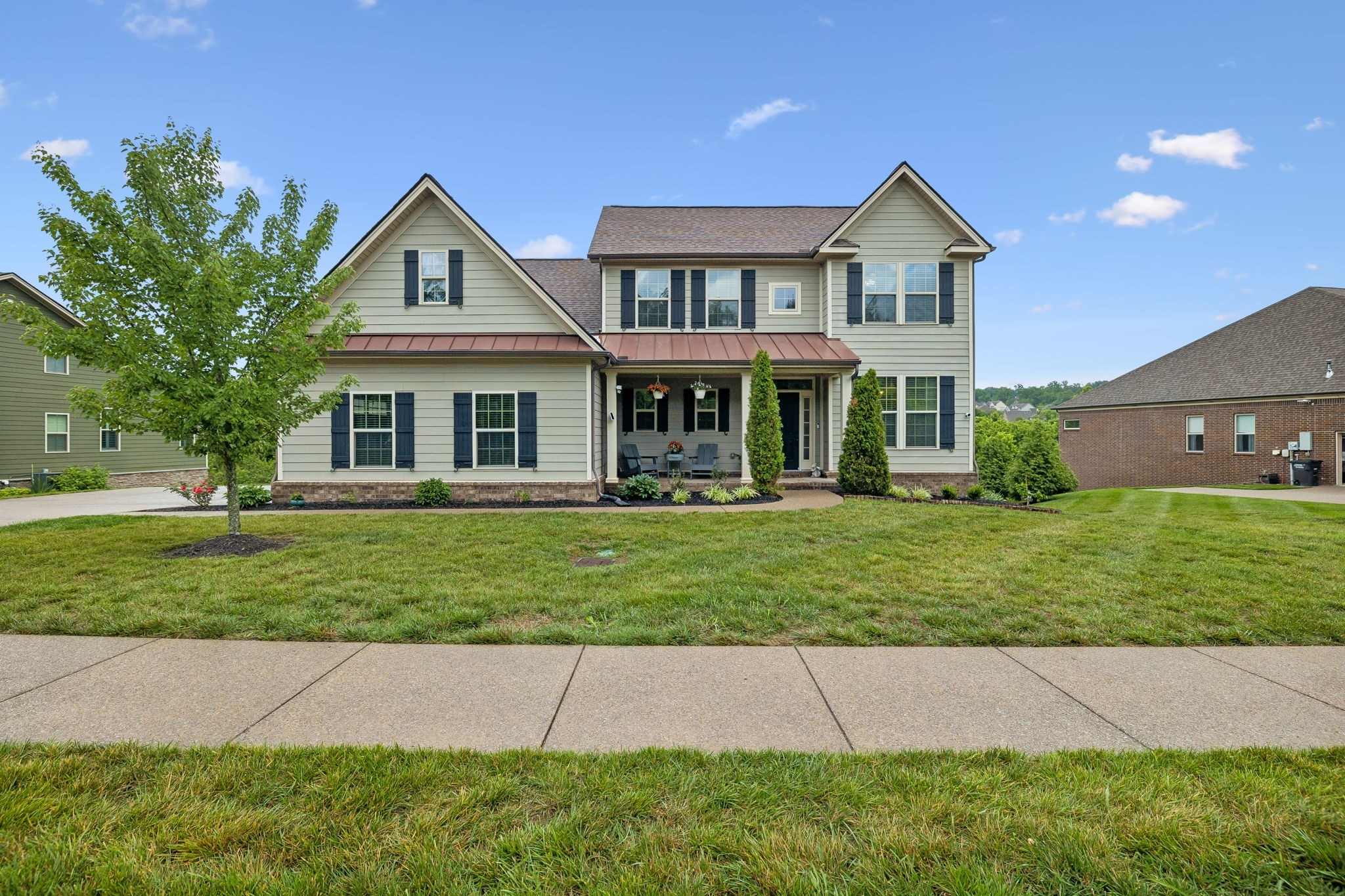 7016 Crimson Leaf Ln Property Photo 1