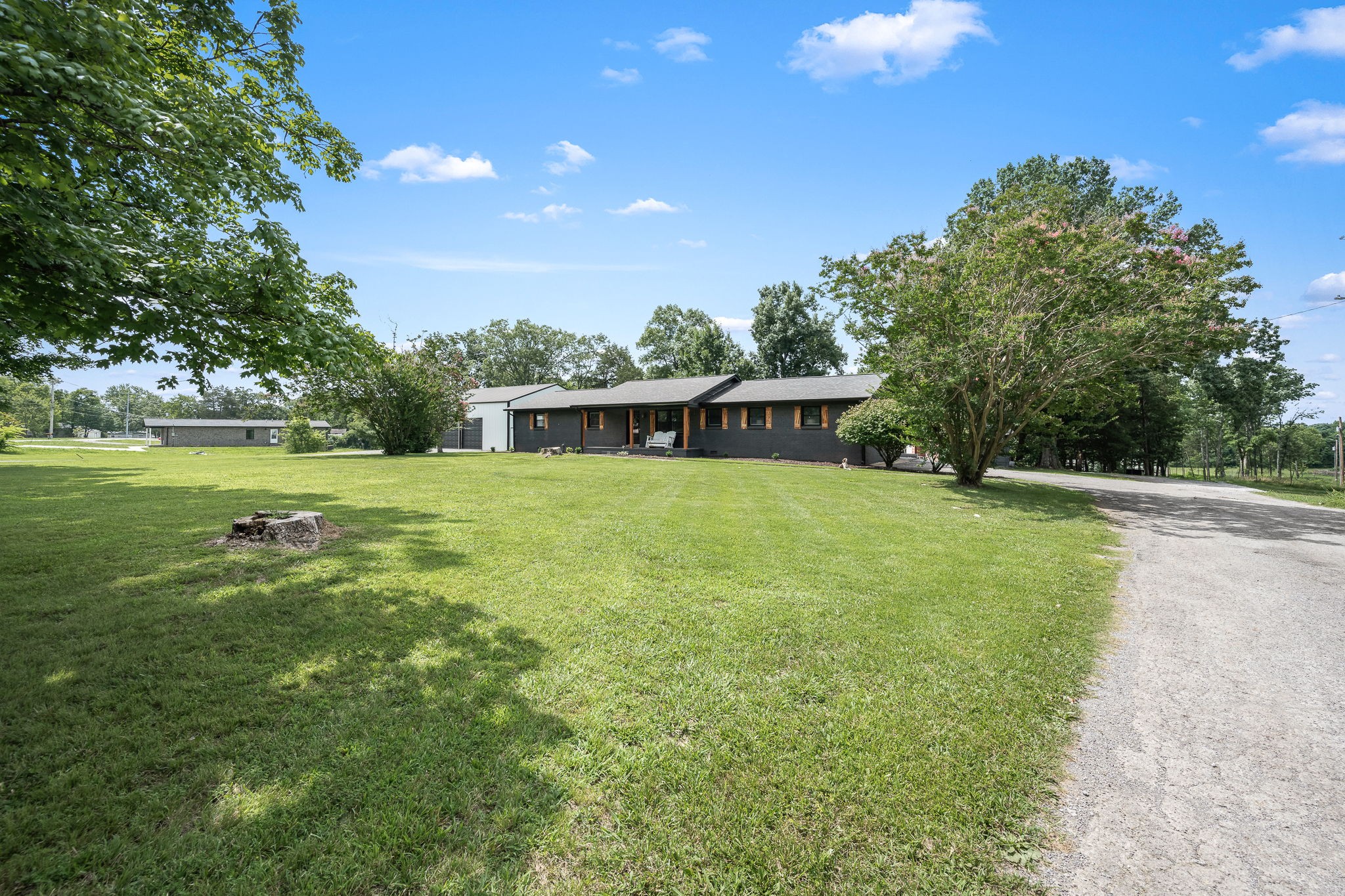 169 Warner Bridge Rd Property Photo 3