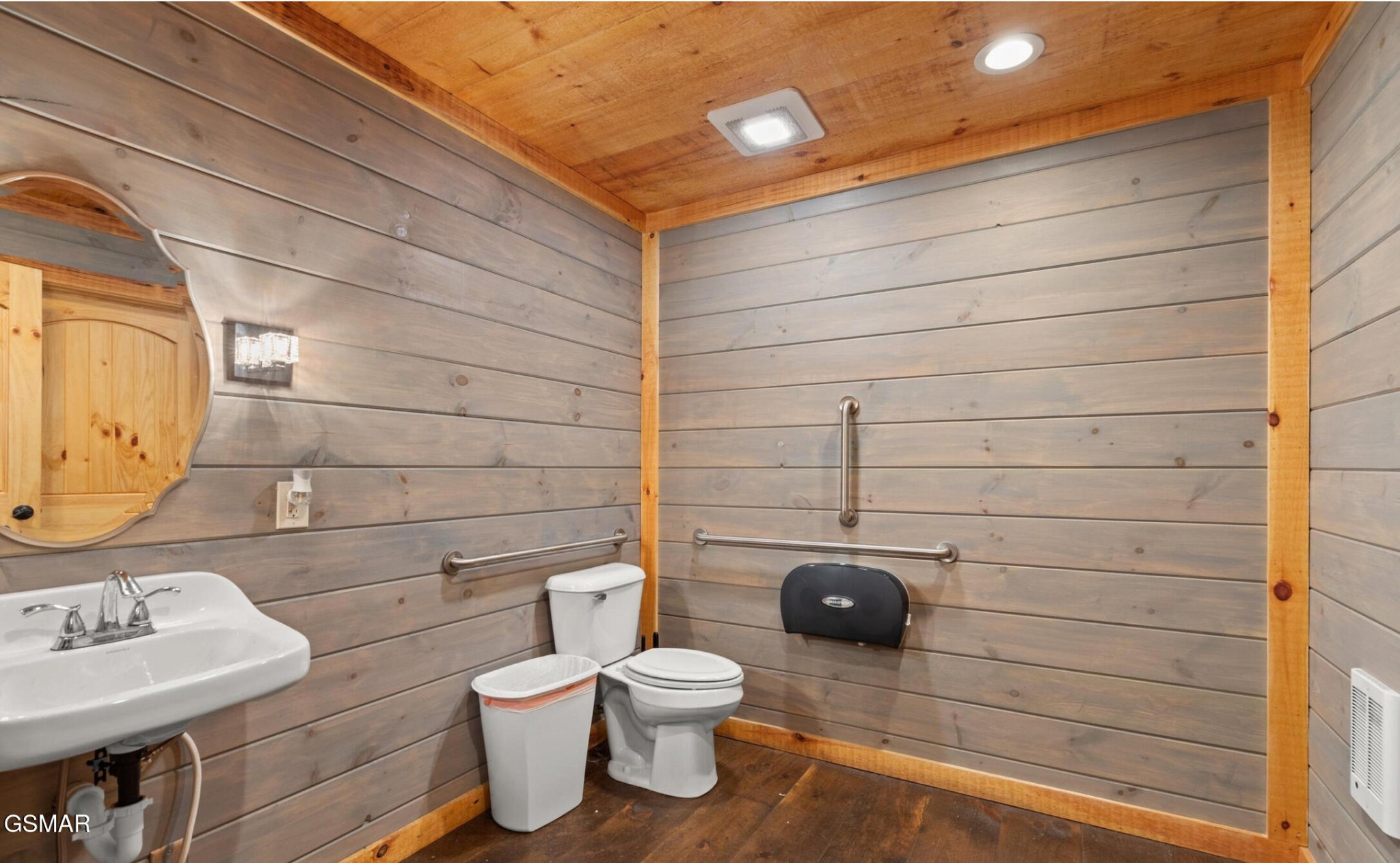 740 Pollard Road Property Photo 33