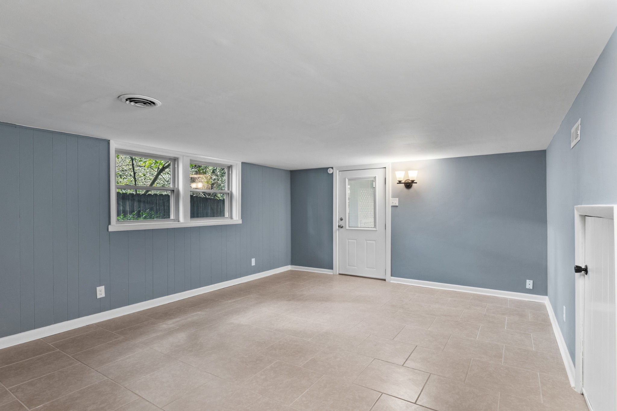 2209 Ruth St Property Photo 35