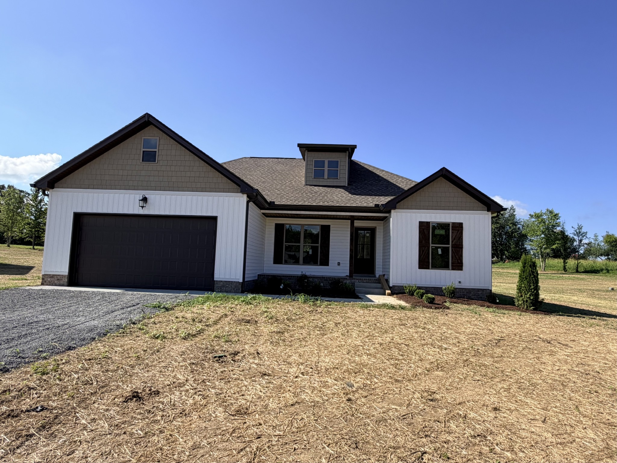 1301 Vickie Ln Property Photo 1