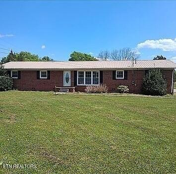 992 Shelly Rd Property Photo 2