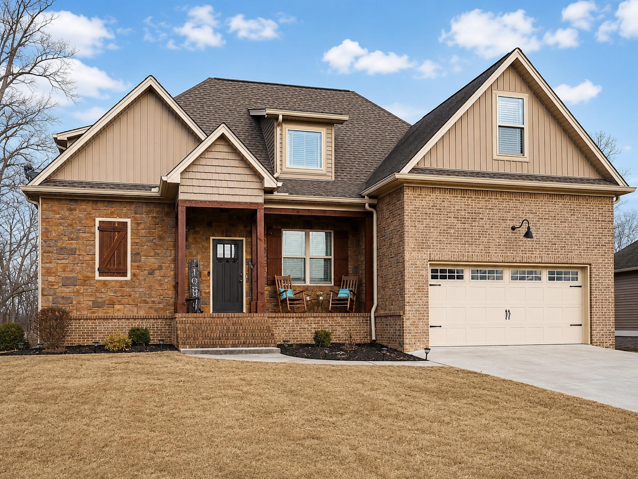 1667 Weston Hills Drive, Nw Property Photo 1