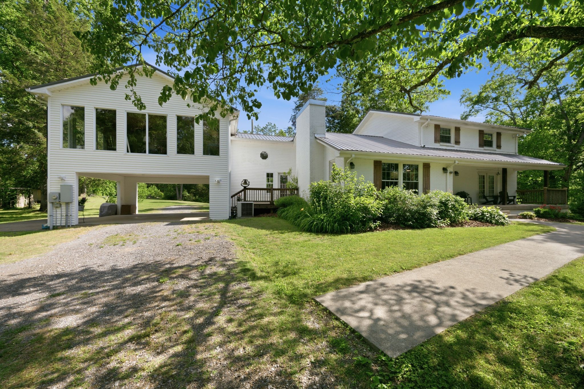 1125 Porter Rd Property Photo 1