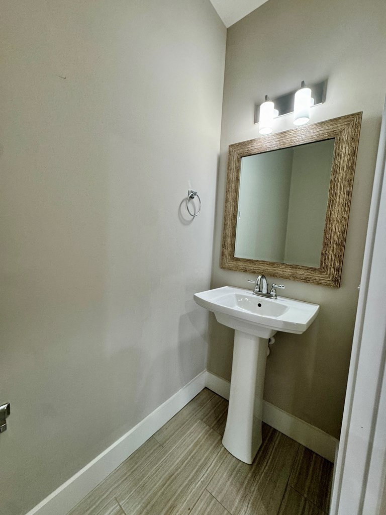 1135 Cross Pointe Dr Property Photo 11