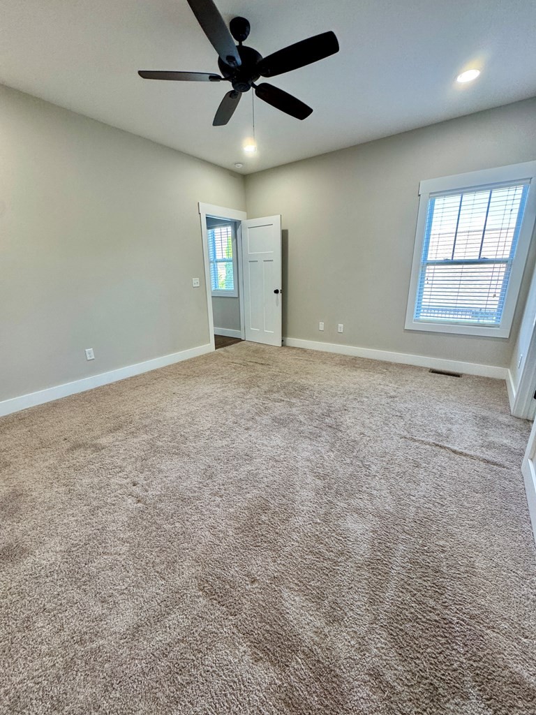 1135 Cross Pointe Dr Property Photo 14