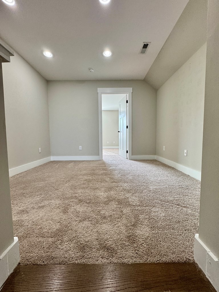 1135 Cross Pointe Dr Property Photo 19