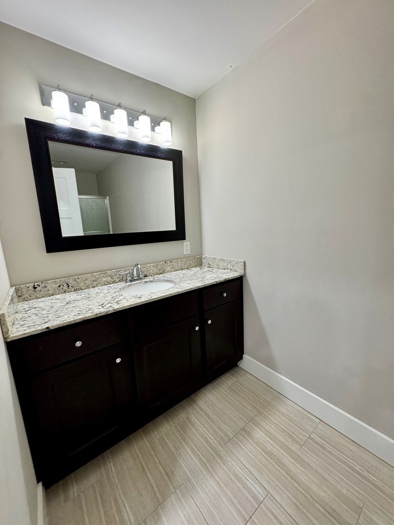 1135 Cross Pointe Dr Property Photo 23