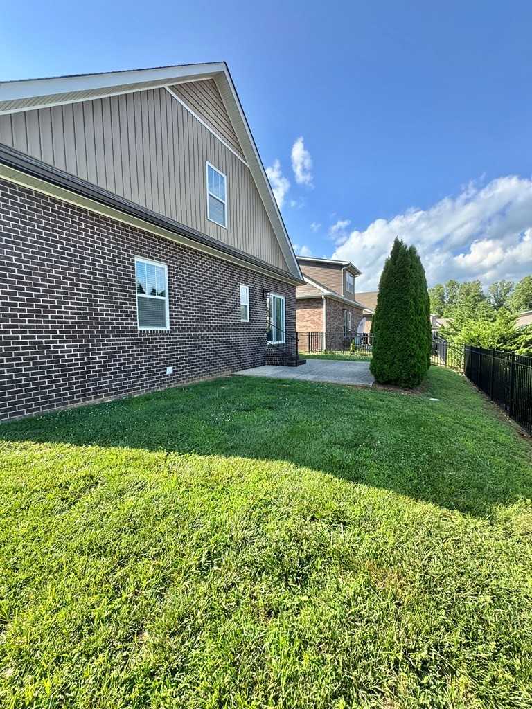 1135 Cross Pointe Dr Property Photo 29