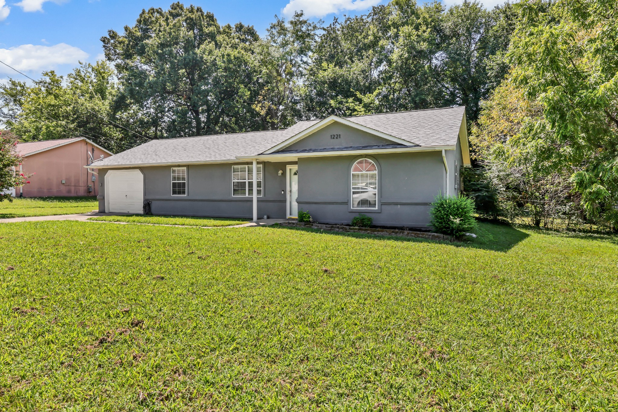 1221 Patton Pl Property Photo 6