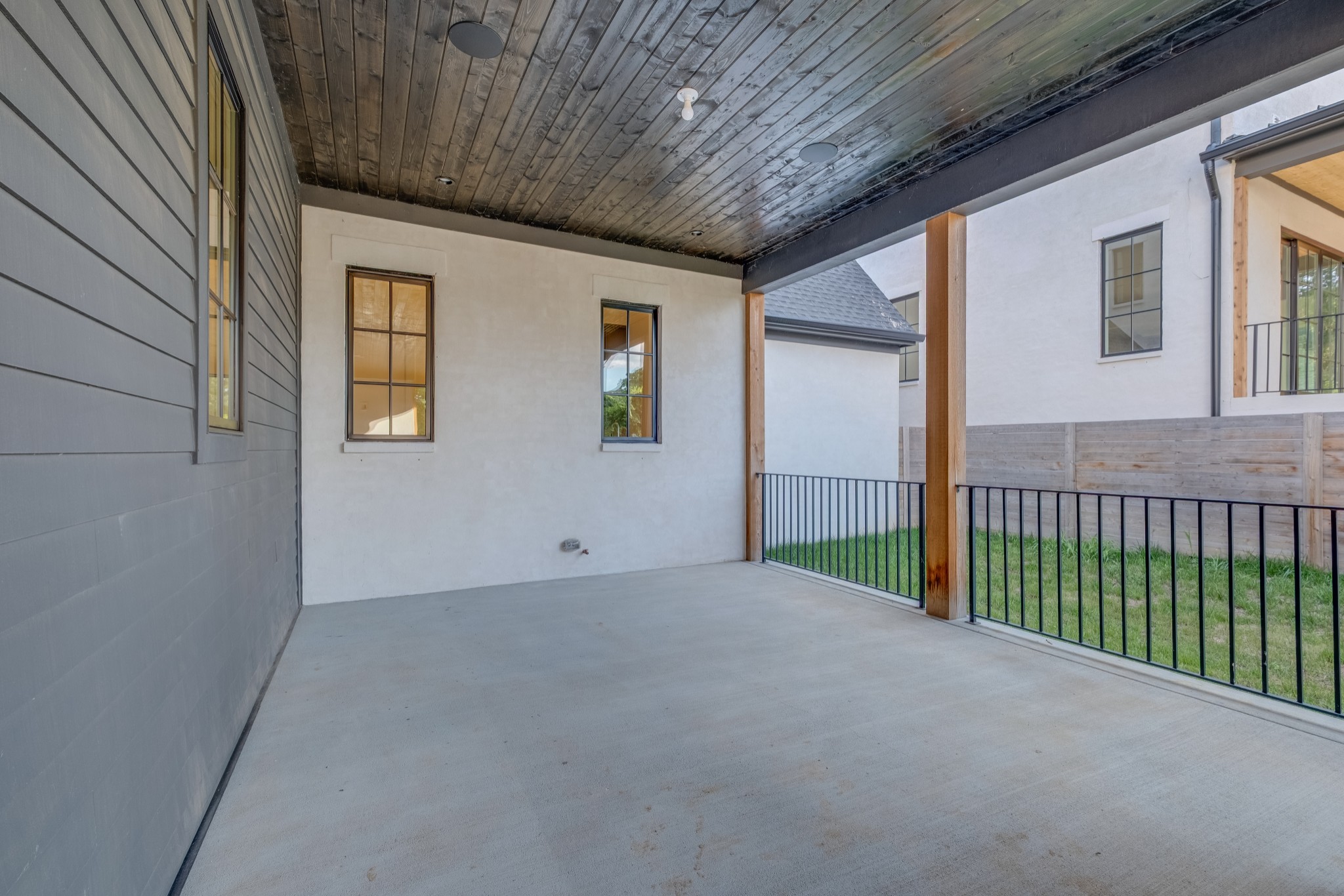 332 Kelly Glenn Ct Property Photo 53