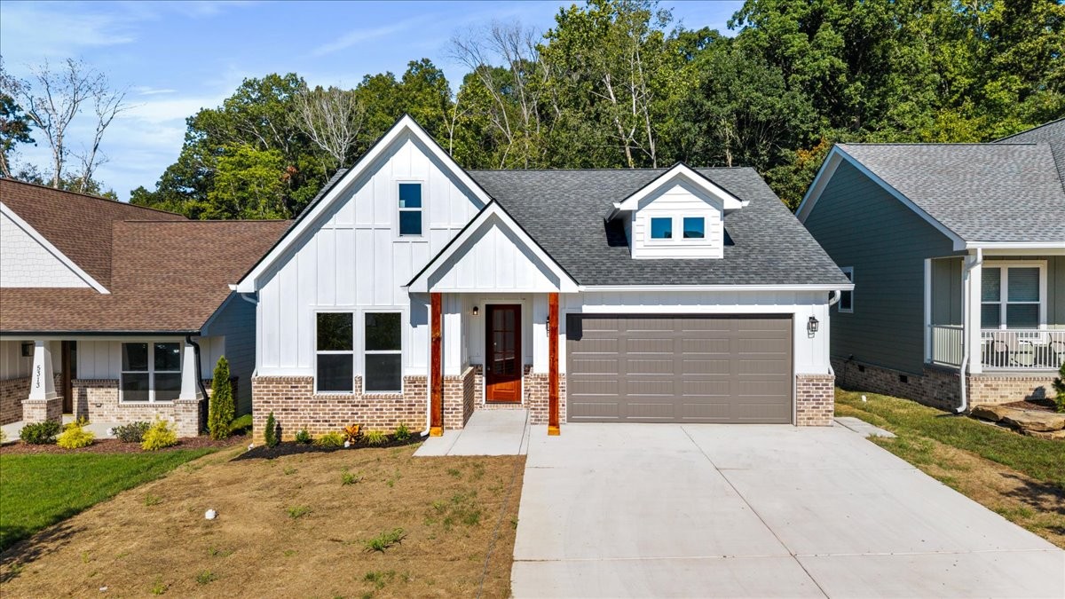 5317 Mia Court, Nw Property Photo 1