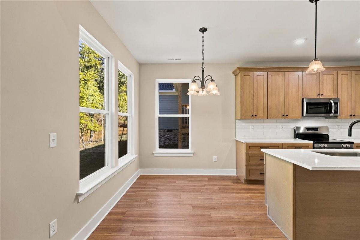 5317 Mia Court, Nw Property Photo 12