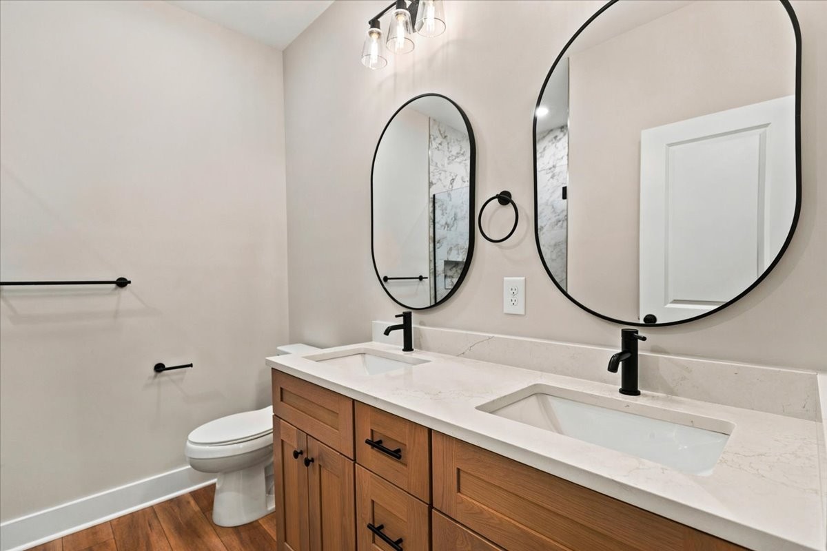 5317 Mia Court, Nw Property Photo 23