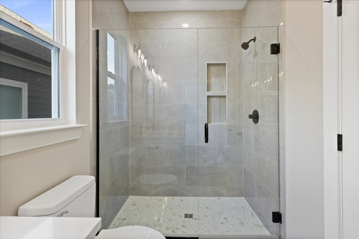 5105 Ella Lane, Nw Property Photo 19