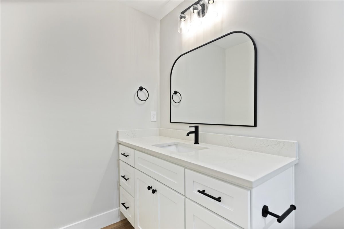 5105 Ella Lane, Nw Property Photo 26