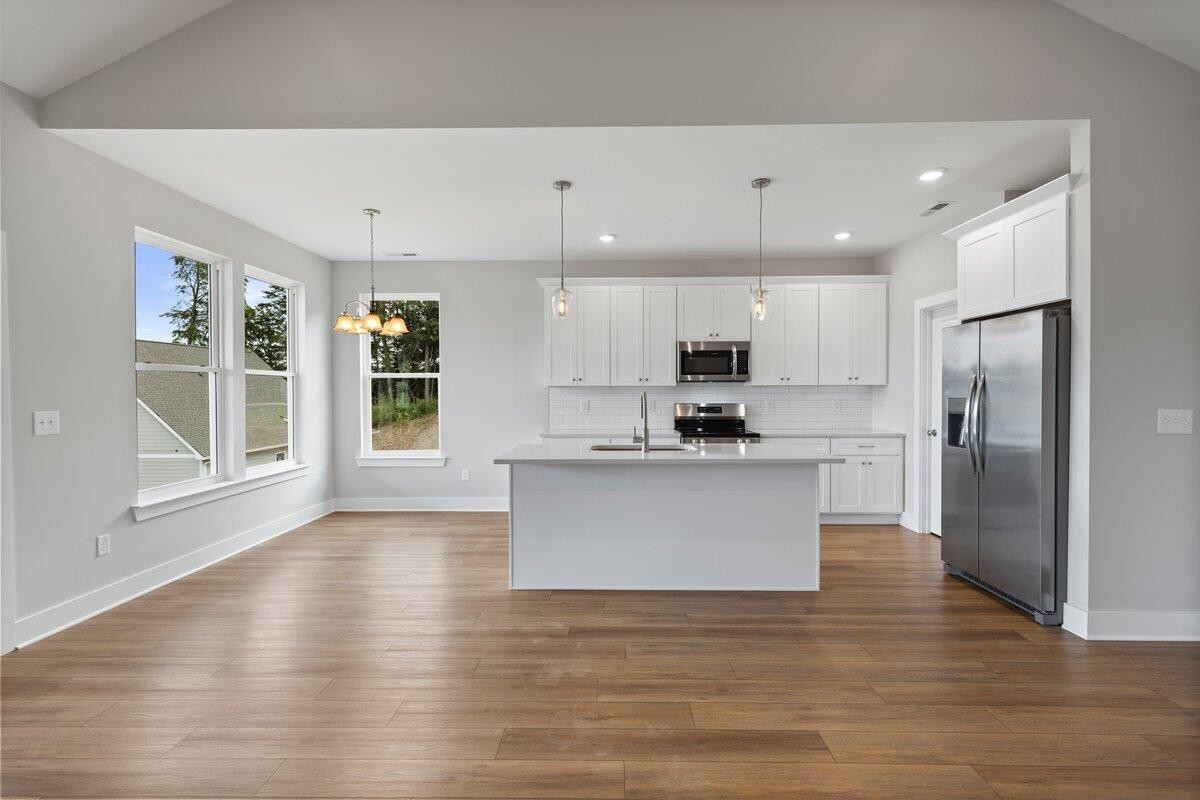 5214 Norah Place, Nw Property Photo 6