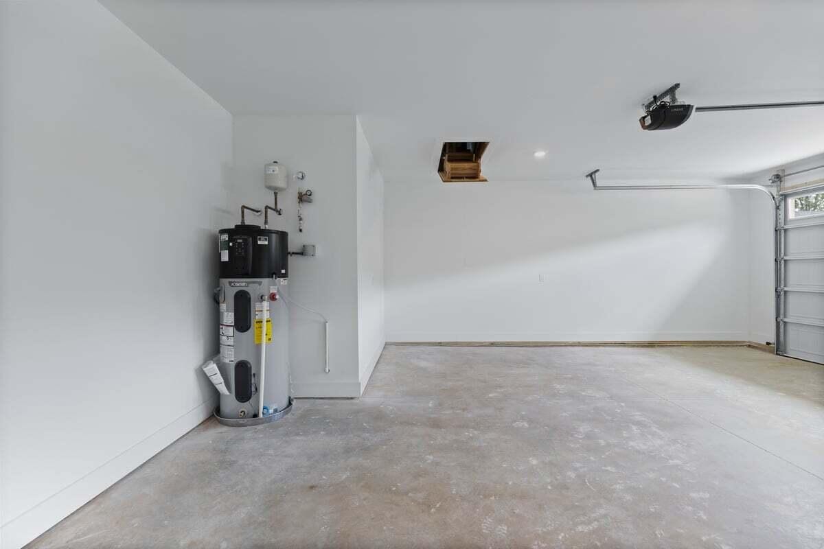 5214 Norah Place, Nw Property Photo 29