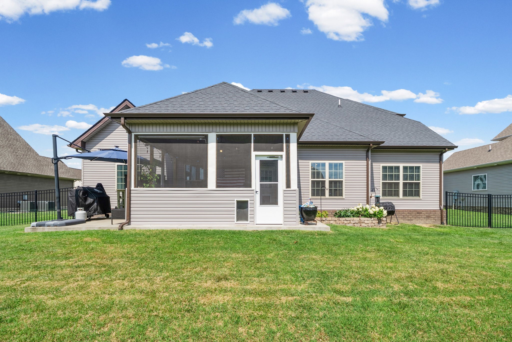 525 Bowden Dr Property Photo 43