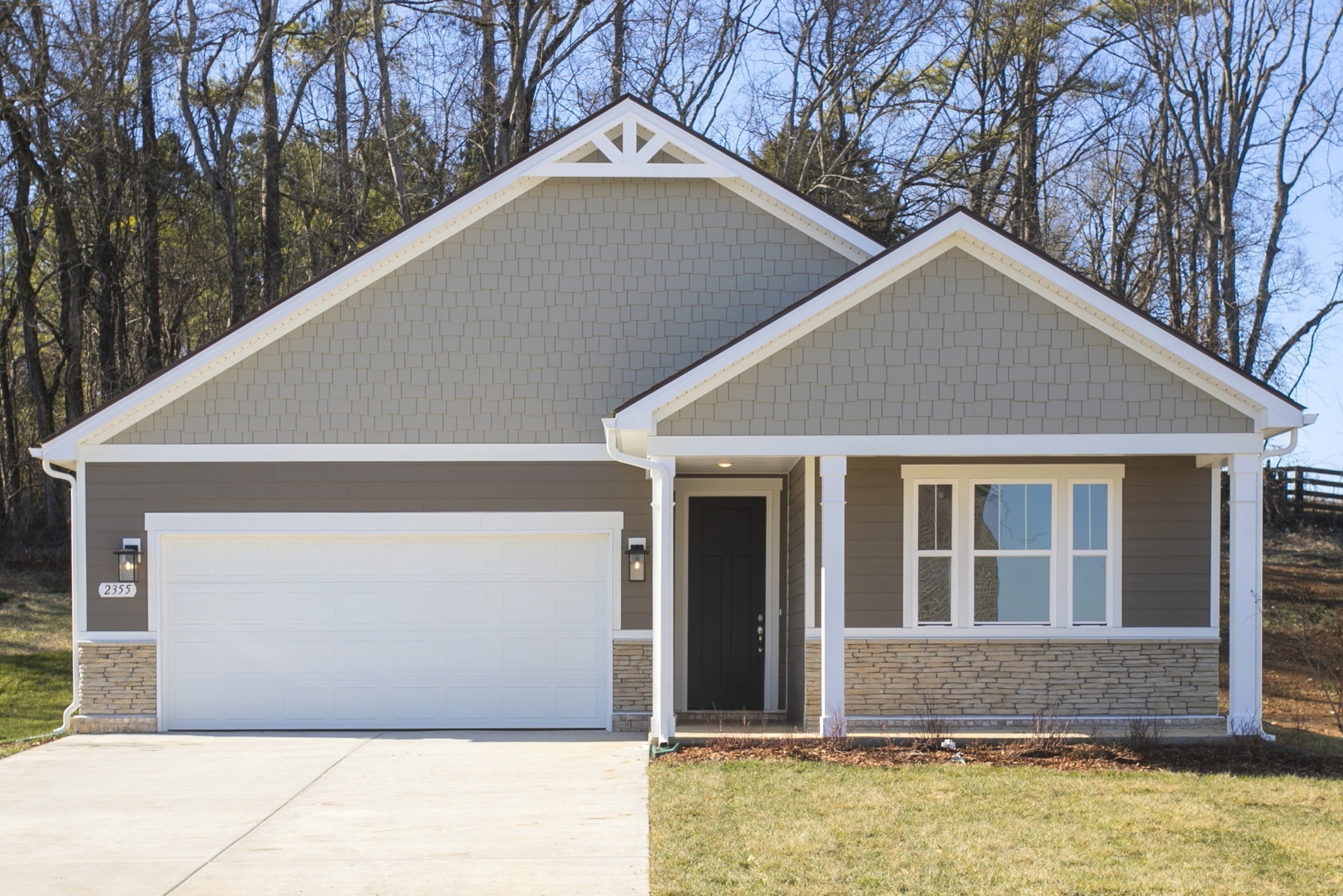 1544 Oak Spring Drive Property Photo 1