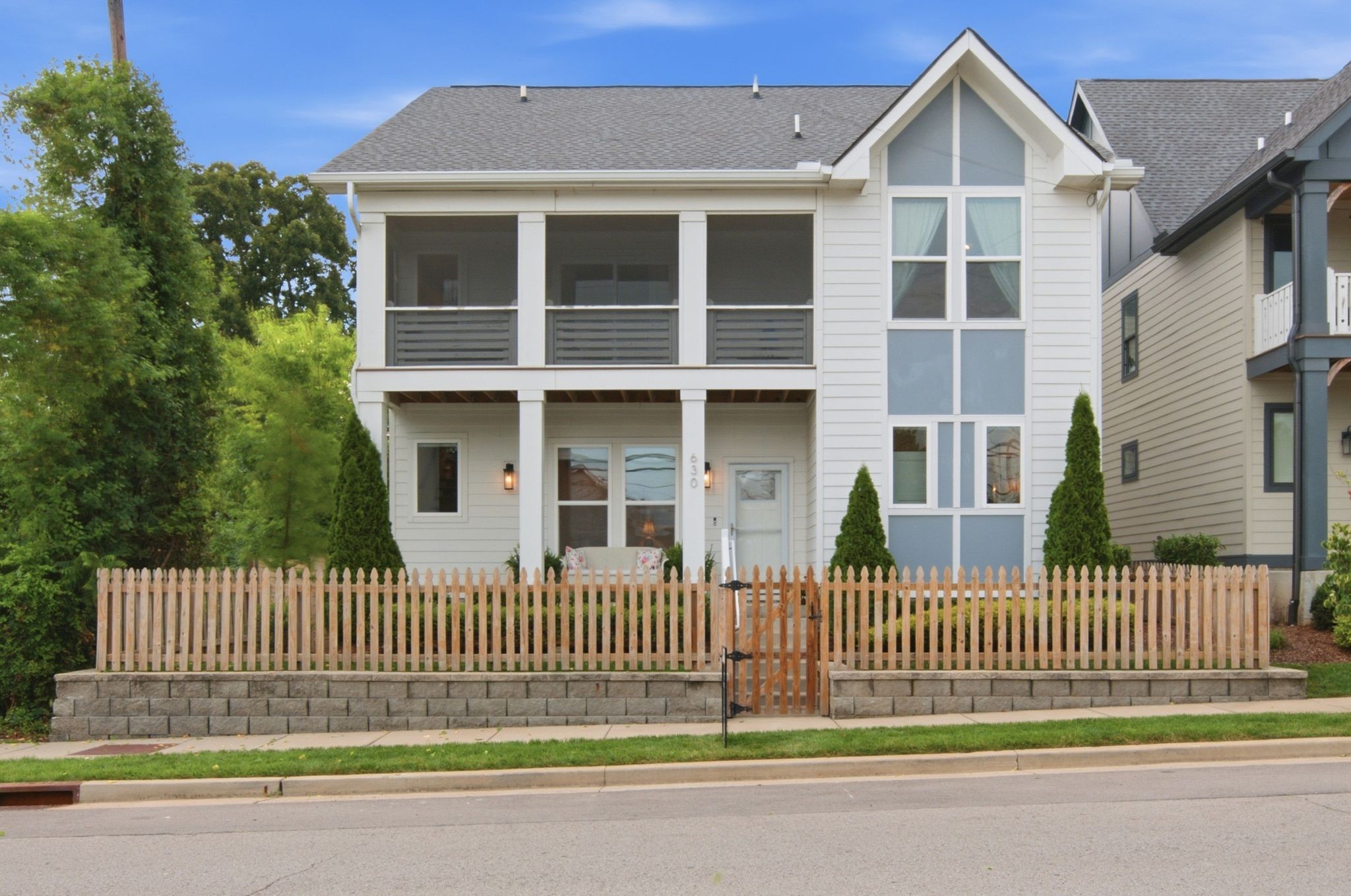 630 Croley Dr Property Photo 1