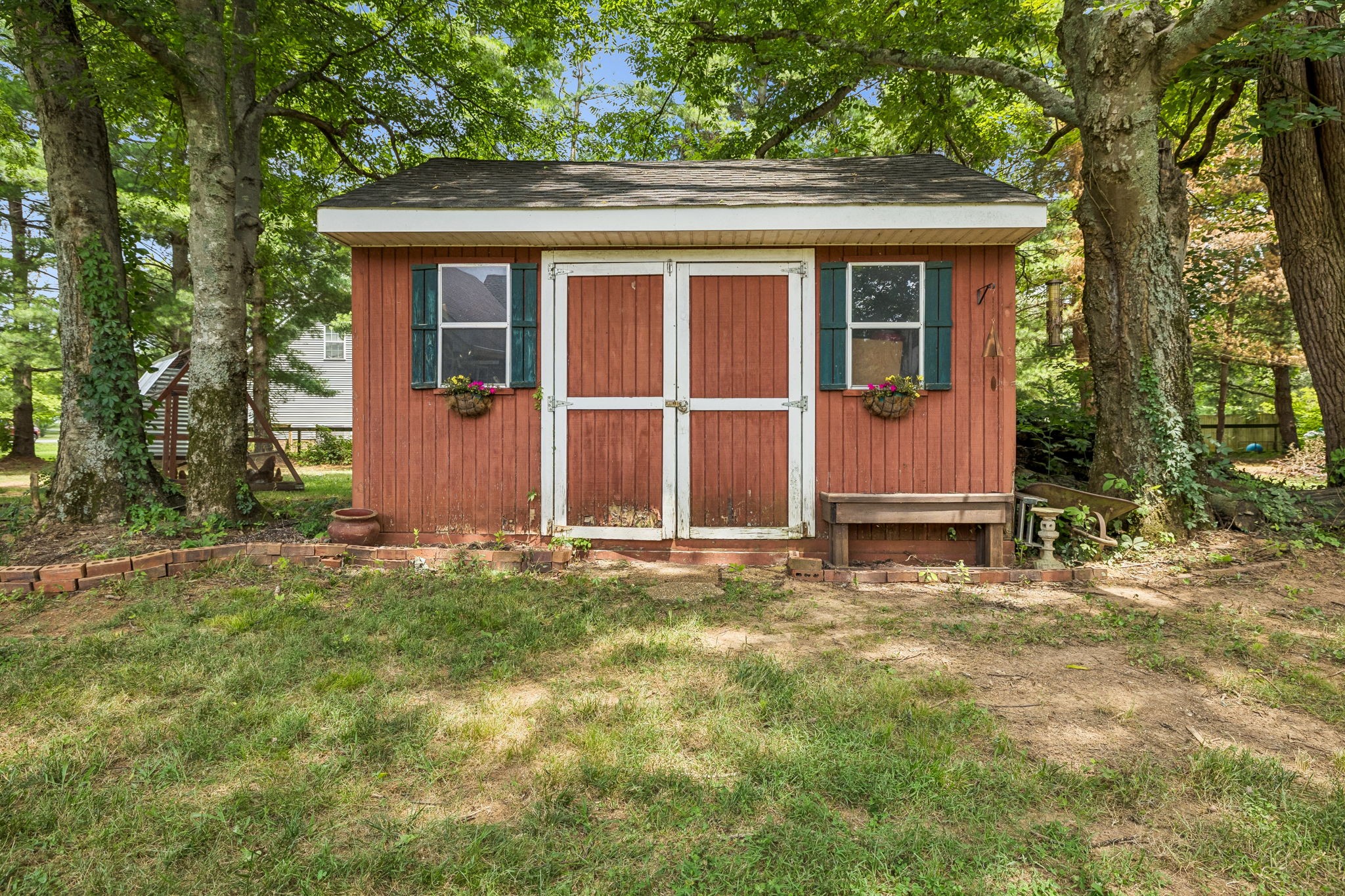 5633 Constantine Dr Property Photo 57