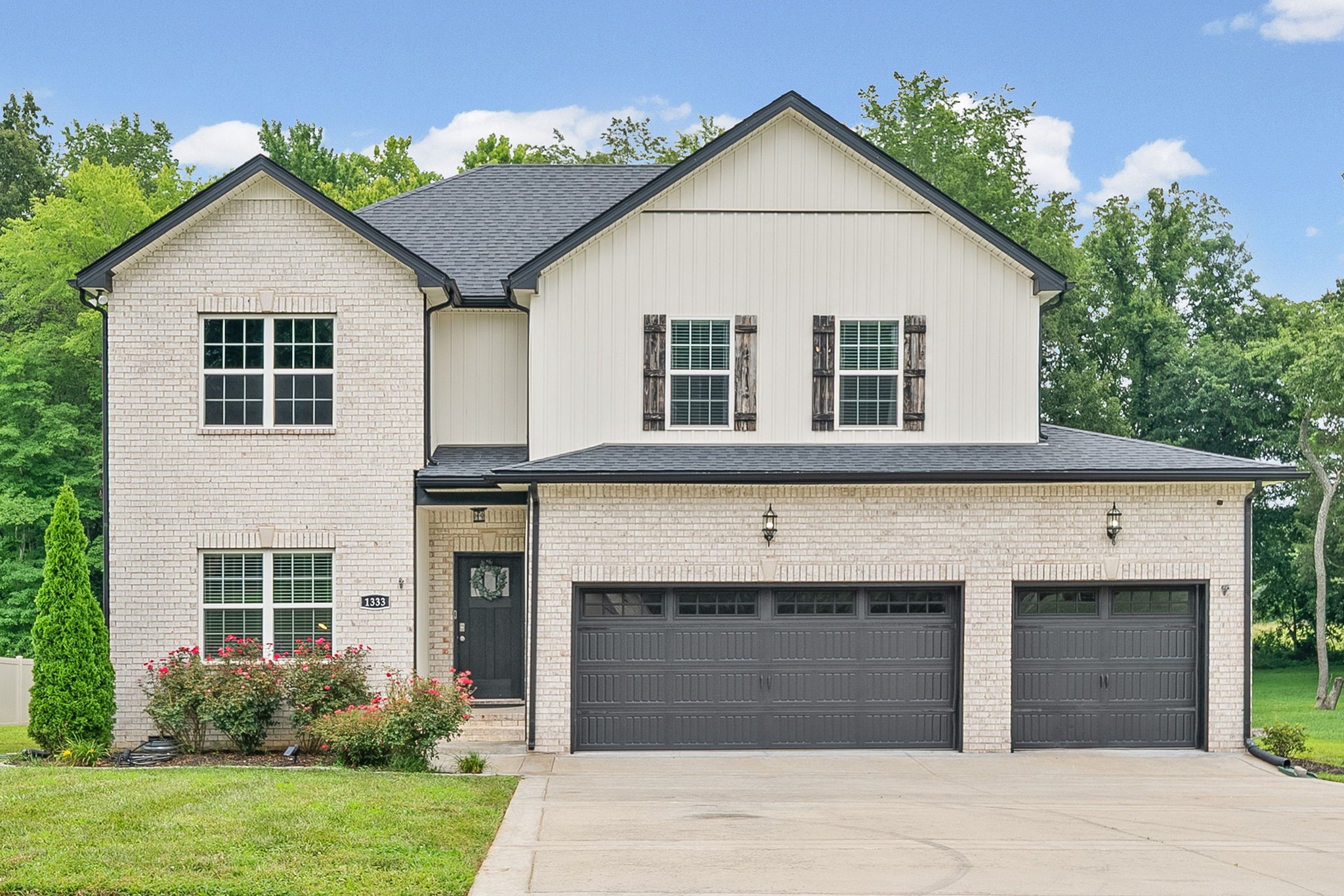 1333 Morning Star Dr Property Photo 1
