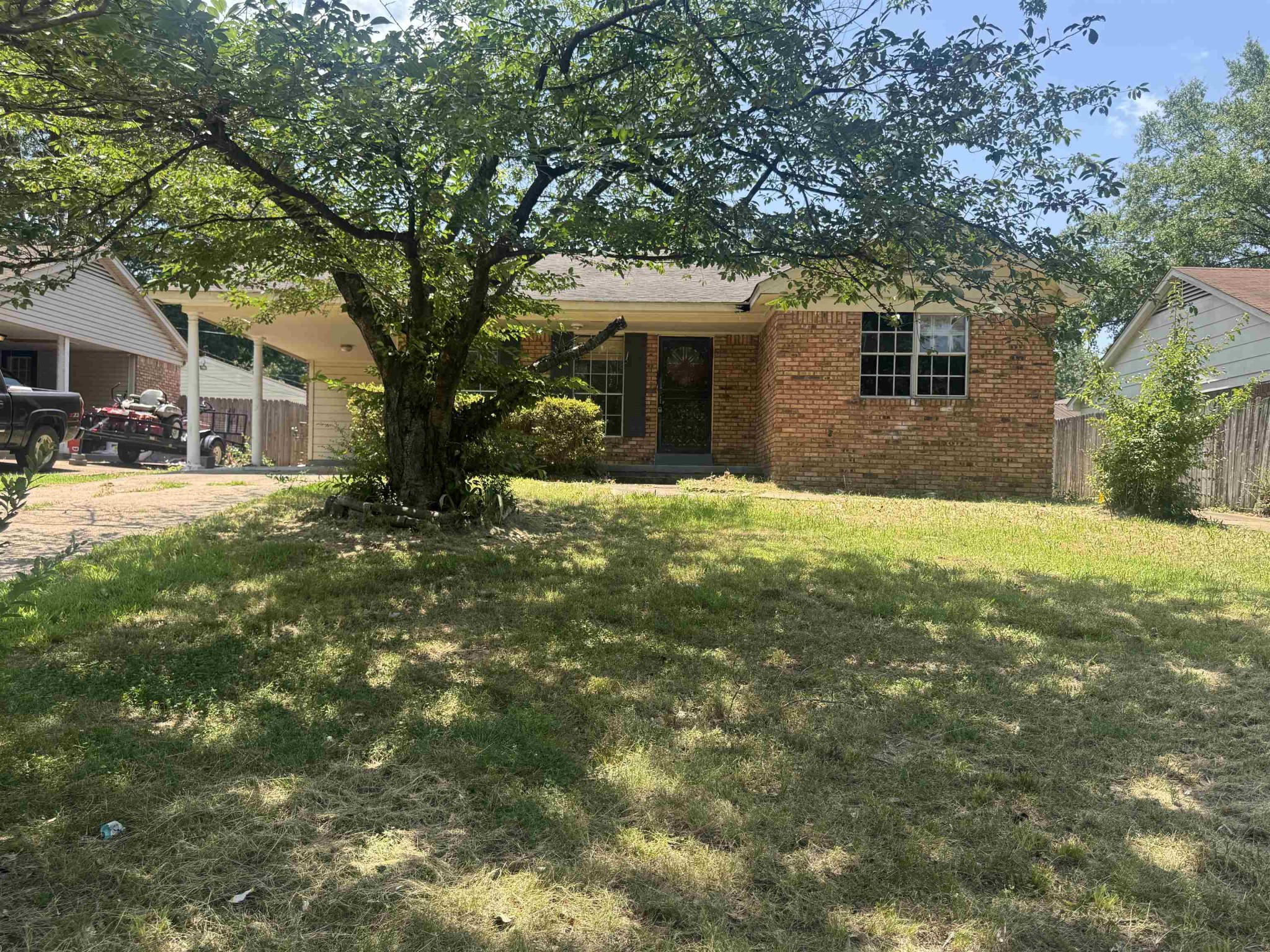 1841 Brookhaven Dr Property Photo 4
