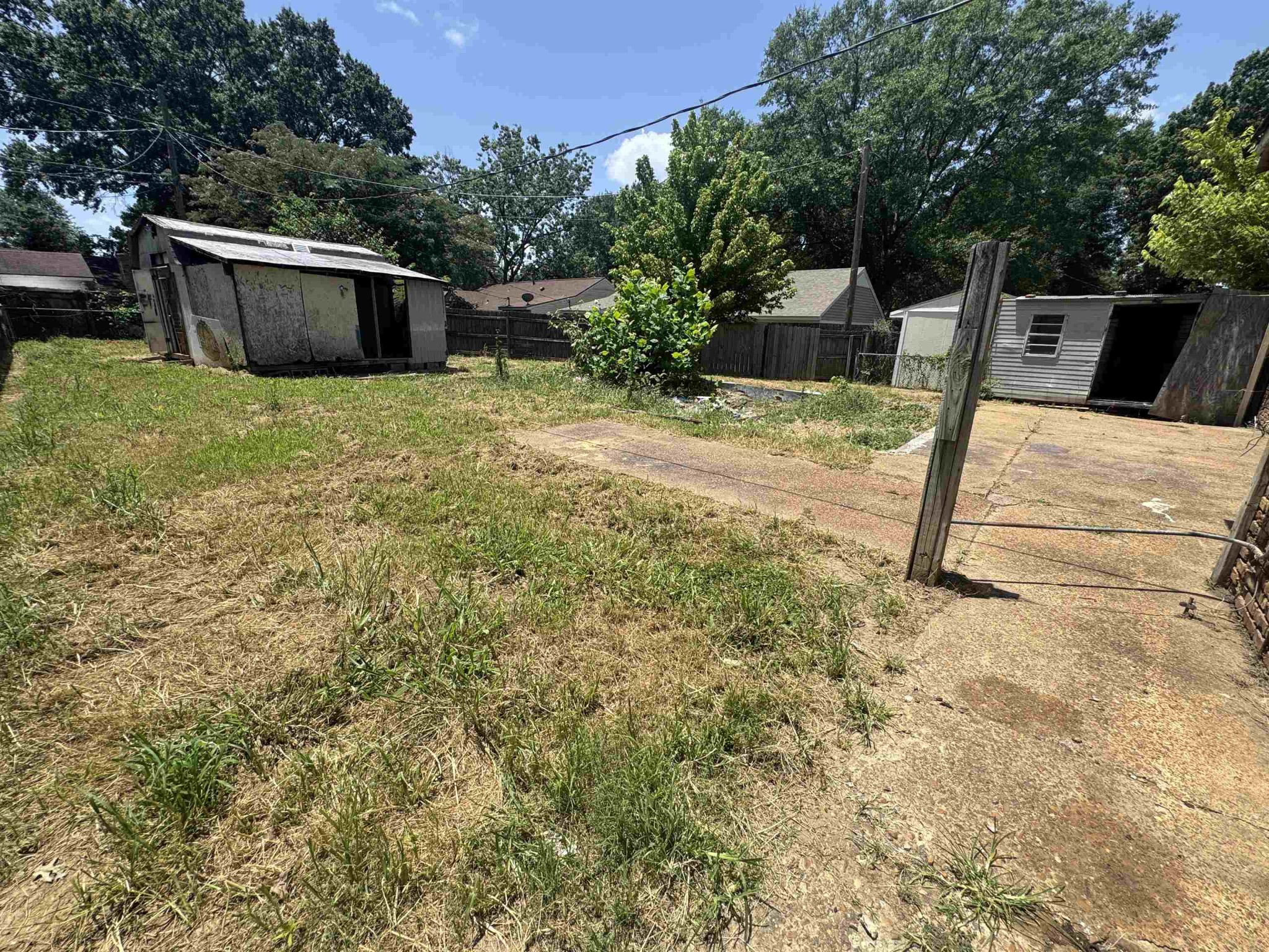 1841 Brookhaven Dr Property Photo 6
