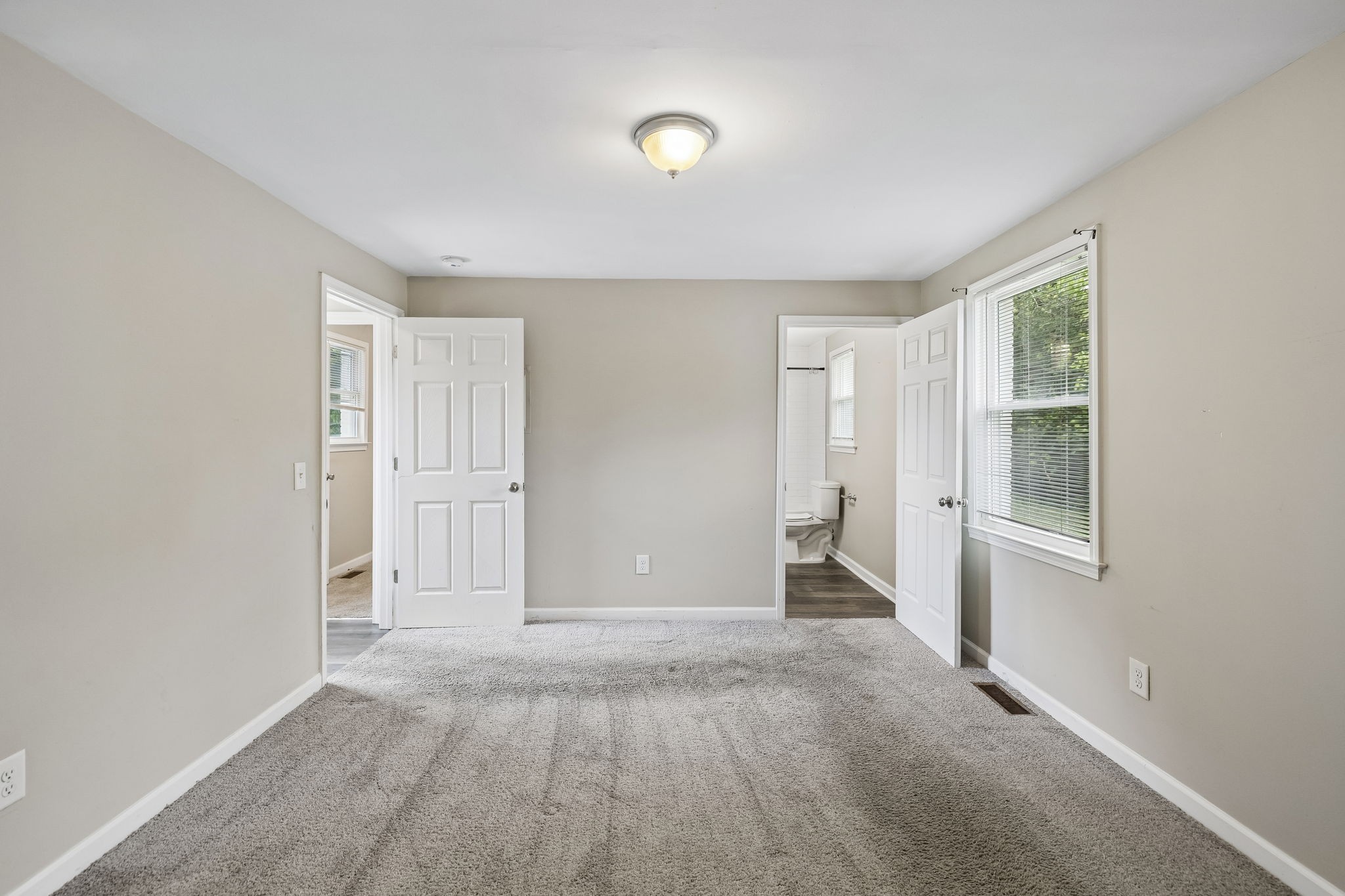 512 Roosevelt Ave Property Photo 29