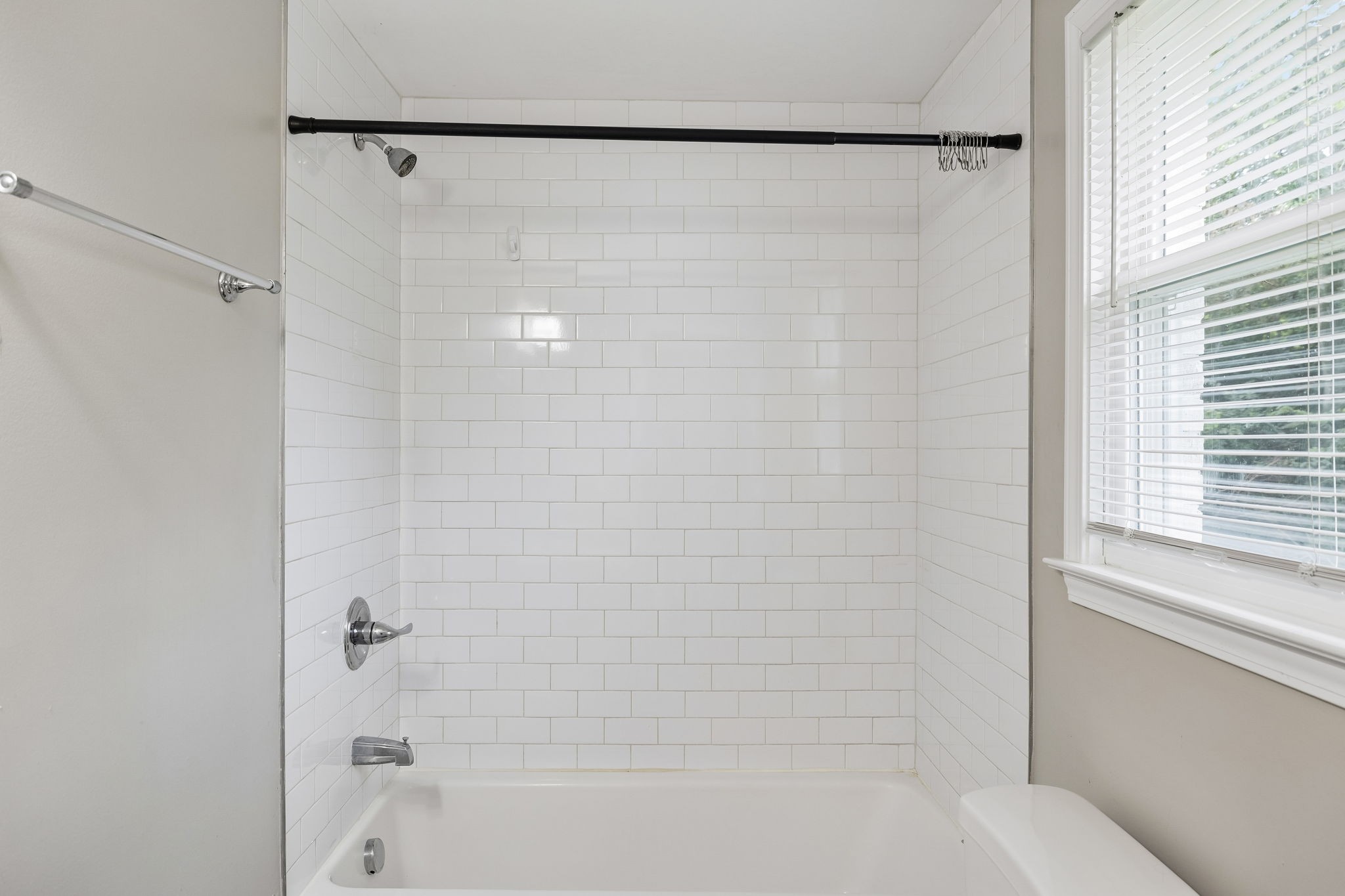 512 Roosevelt Ave Property Photo 33