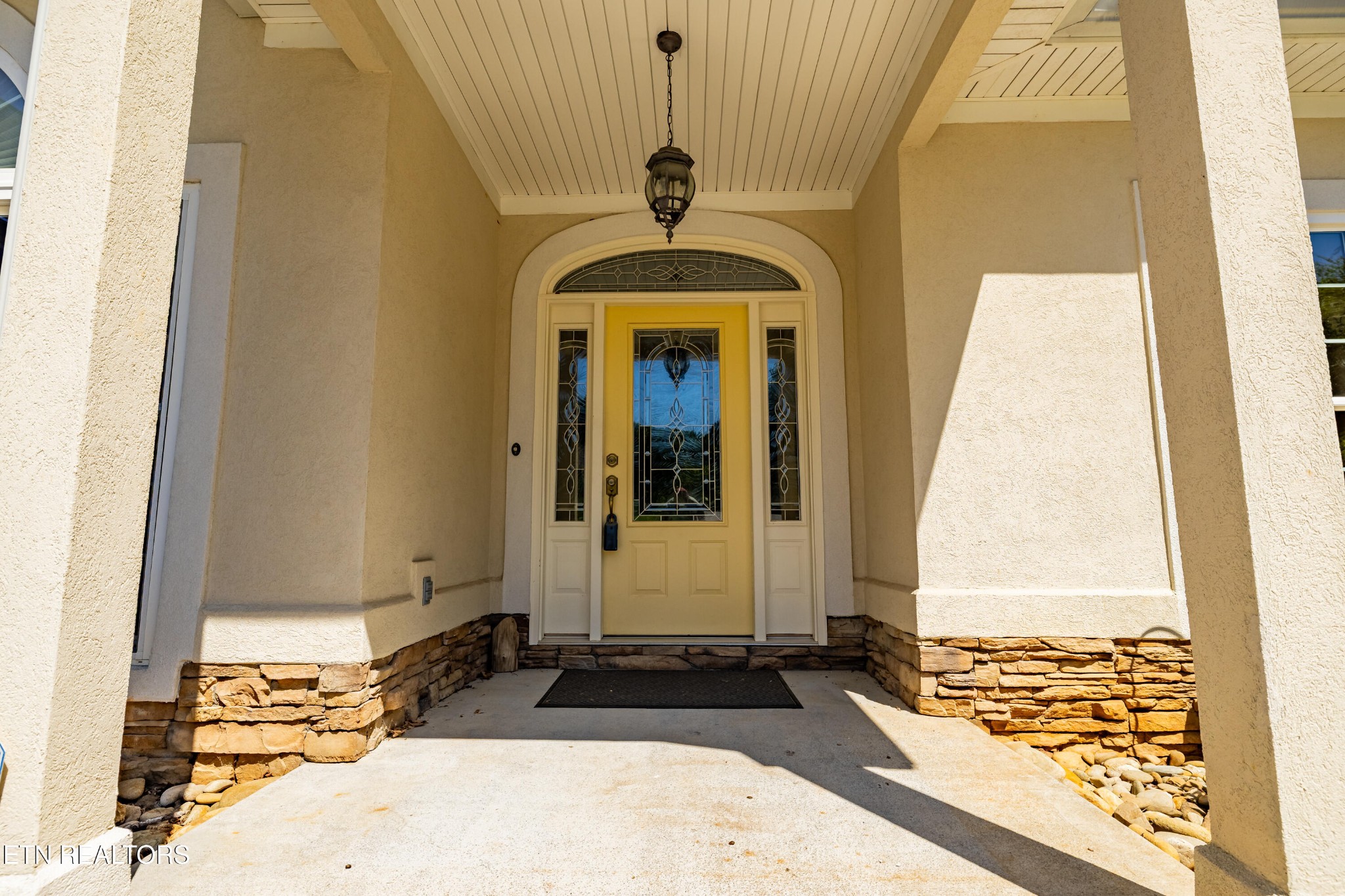 210 Indian Shadows Drive Property Photo 9