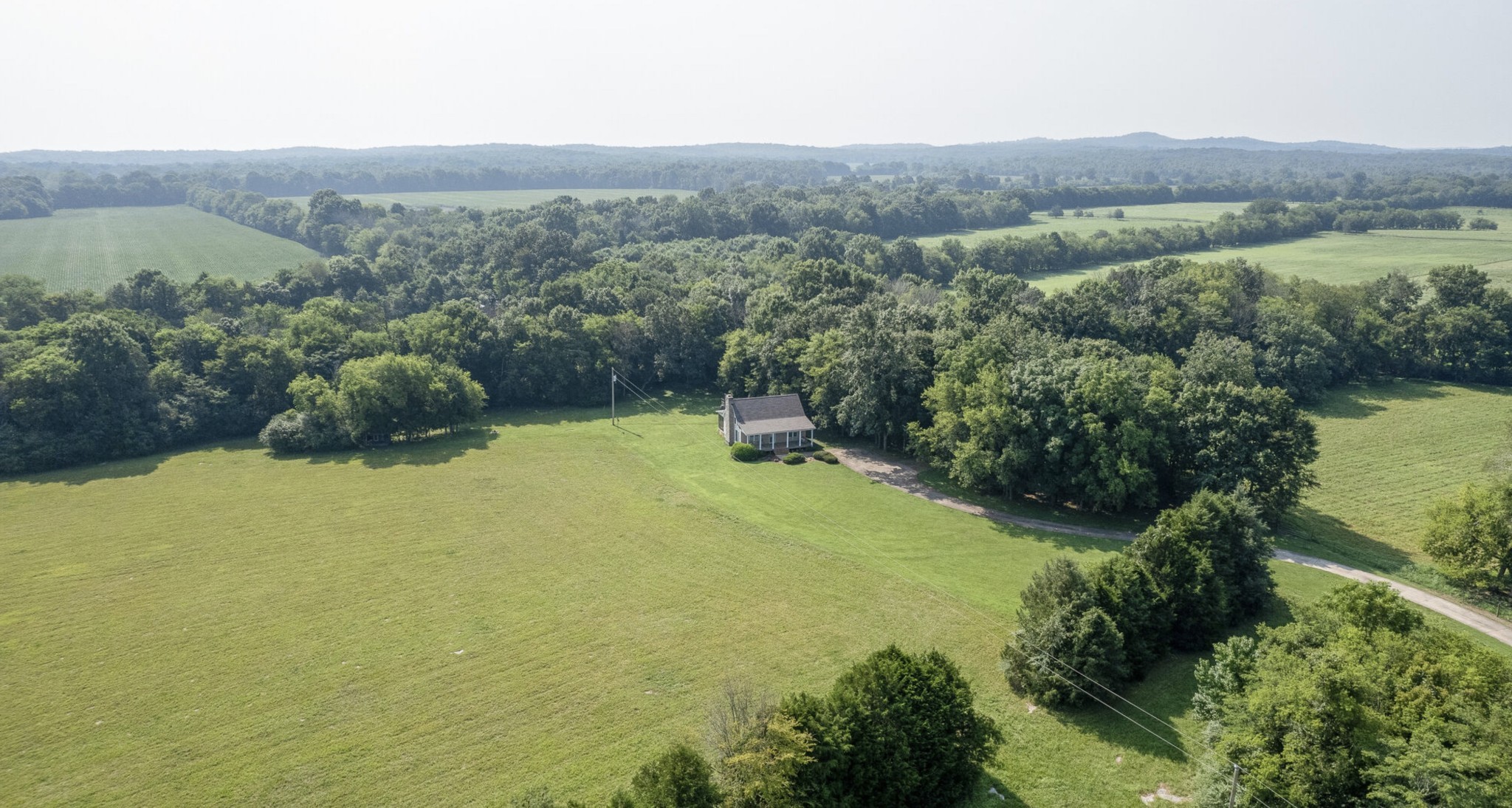 3130 Luke Moser Rd Property Photo 1