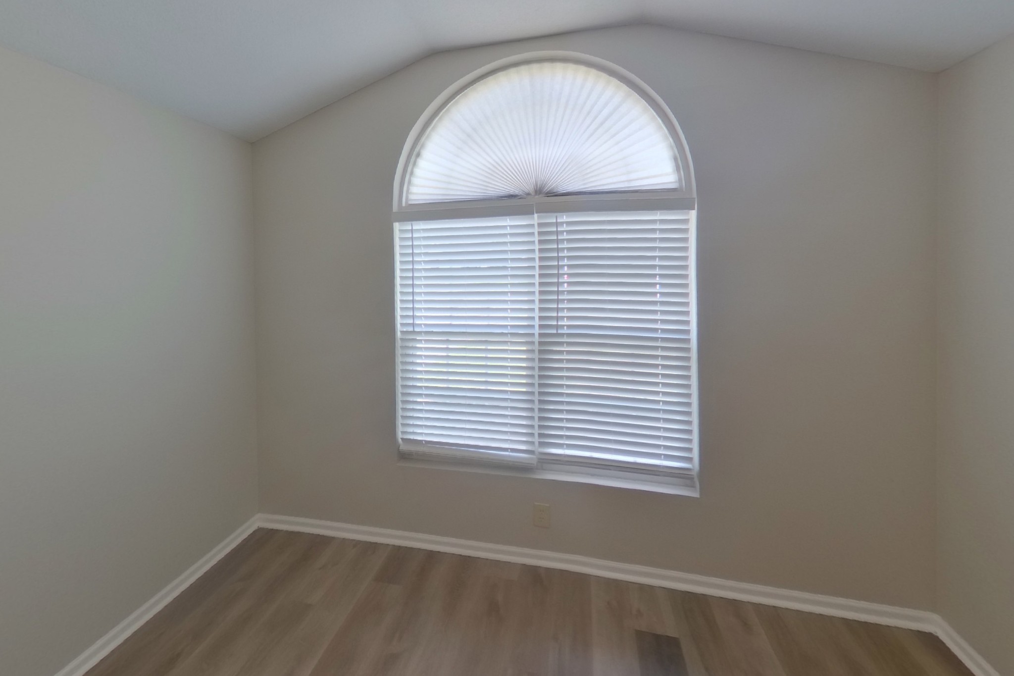 2721 Painted Pony Dr Property Photo 5