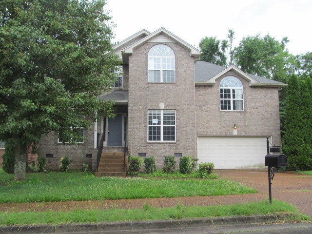321 Spicewood Ln Property Photo 1
