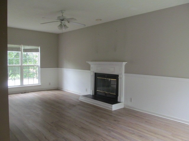 321 Spicewood Ln Property Photo 3