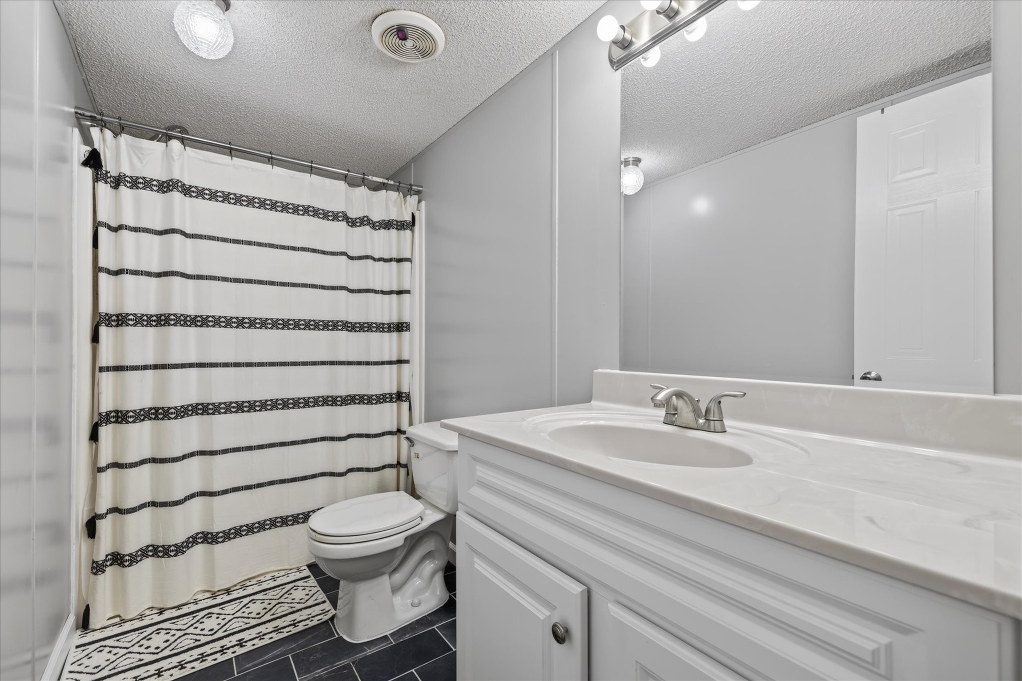 446 The Trace Property Photo 18