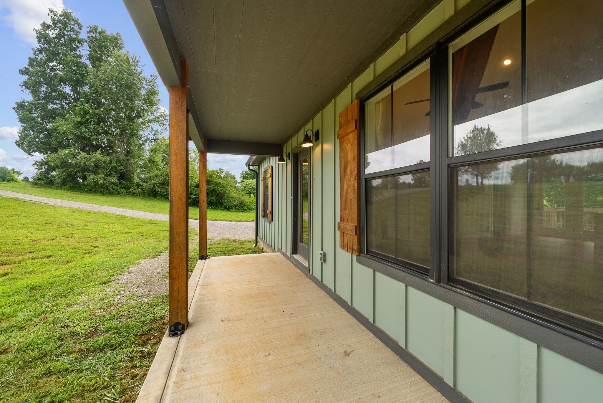 2308 Rhea Branch Rd Property Photo 4