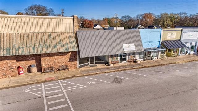 110 W Gallatin St, W Property Photo 5