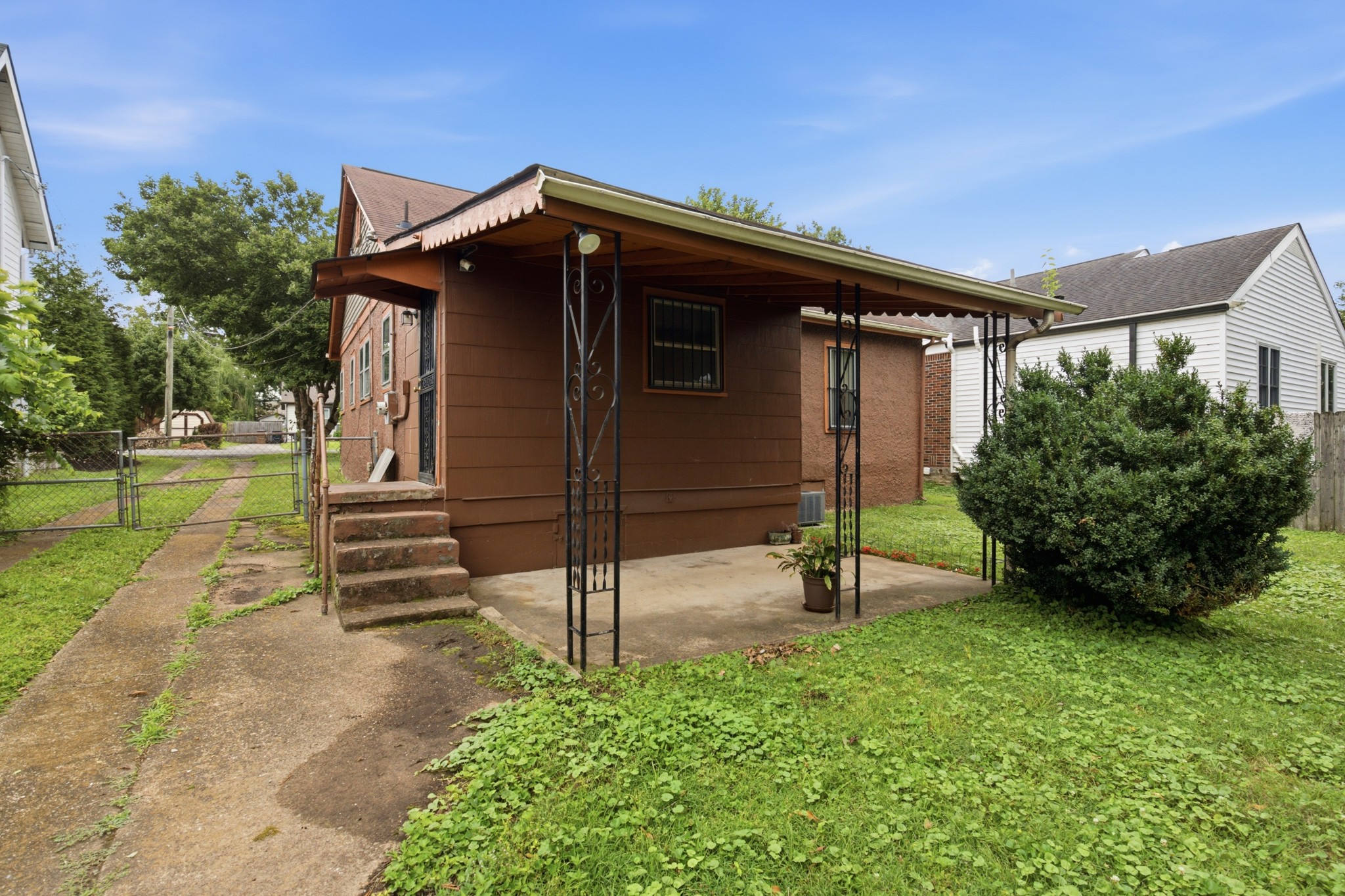 2305 Cisco St Property Photo 23